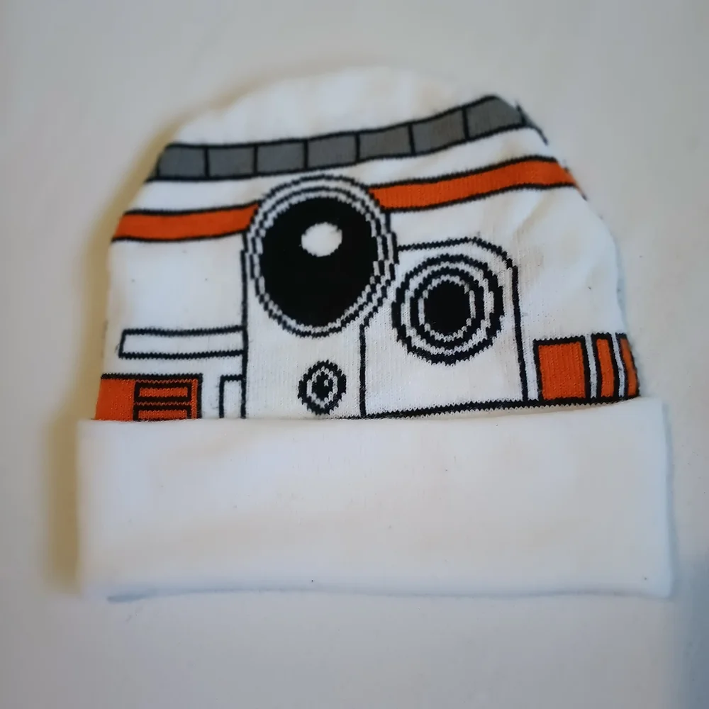 Star Wars White and Orange Beanie Teen OS Fits Most